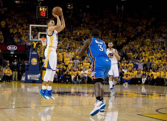 励球员过去 励球员过去