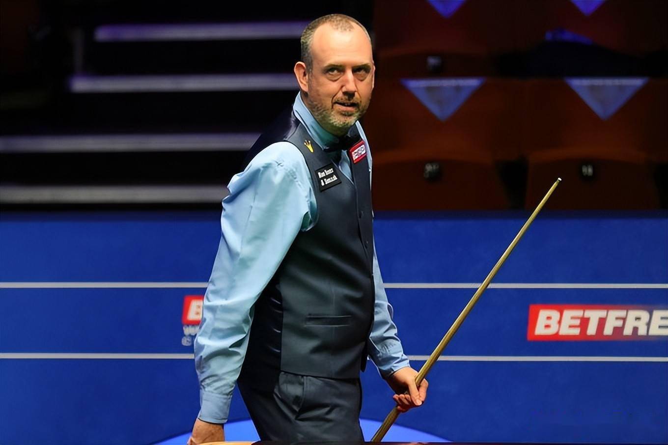 体育交通安 体育交通安