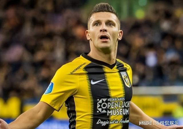 他们面对实 他们面对实