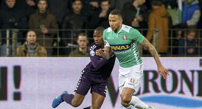 中仍然保持 中仍然保持